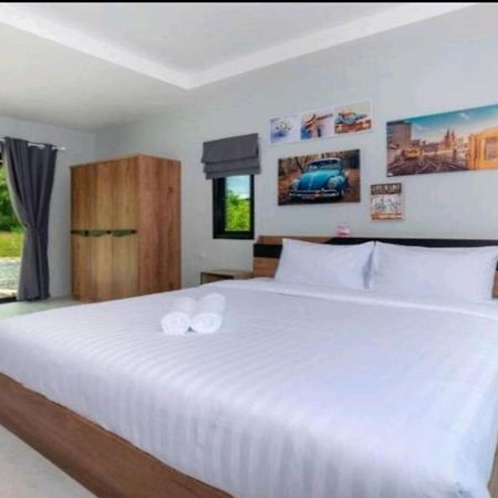 Malinee Resort Pantai Bang Tao Bagian luar foto