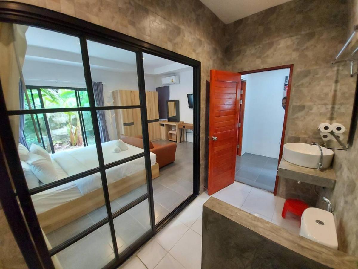 Malinee Resort Pantai Bang Tao Bagian luar foto