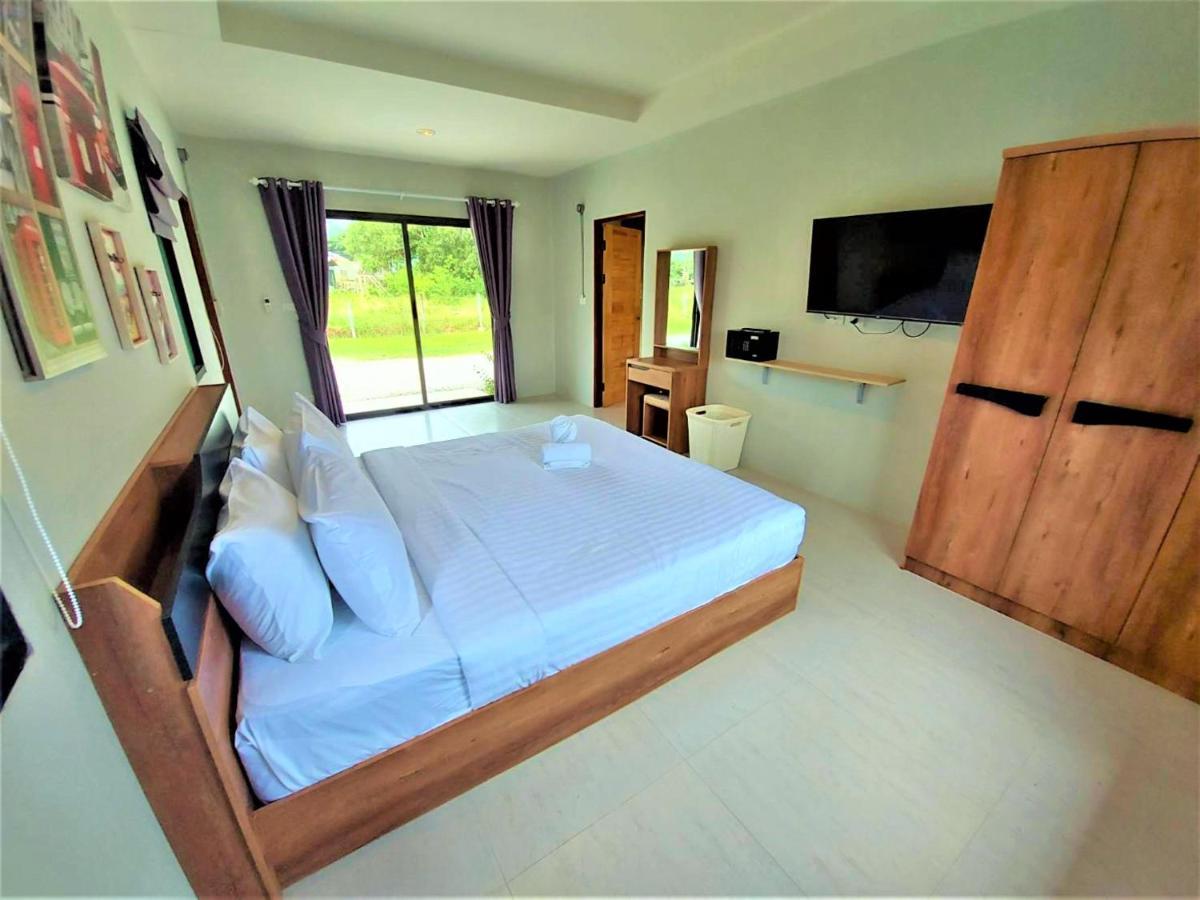 Malinee Resort Pantai Bang Tao Bagian luar foto