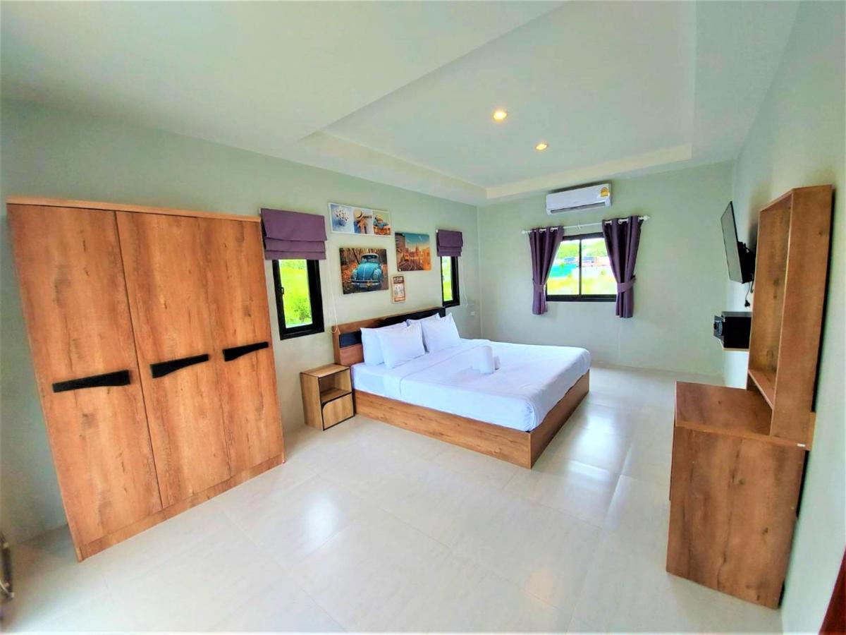 Malinee Resort Pantai Bang Tao Bagian luar foto